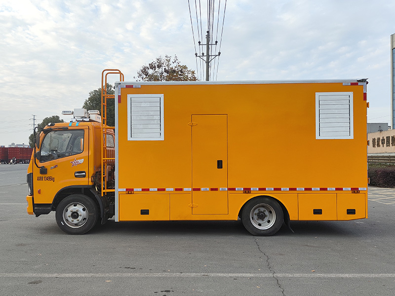 东风大多利卡电源车