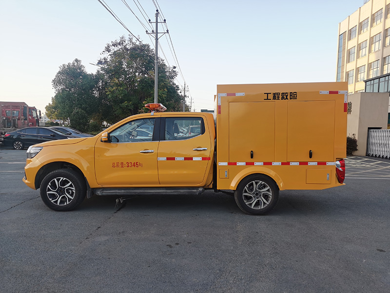 东风皮卡救险车