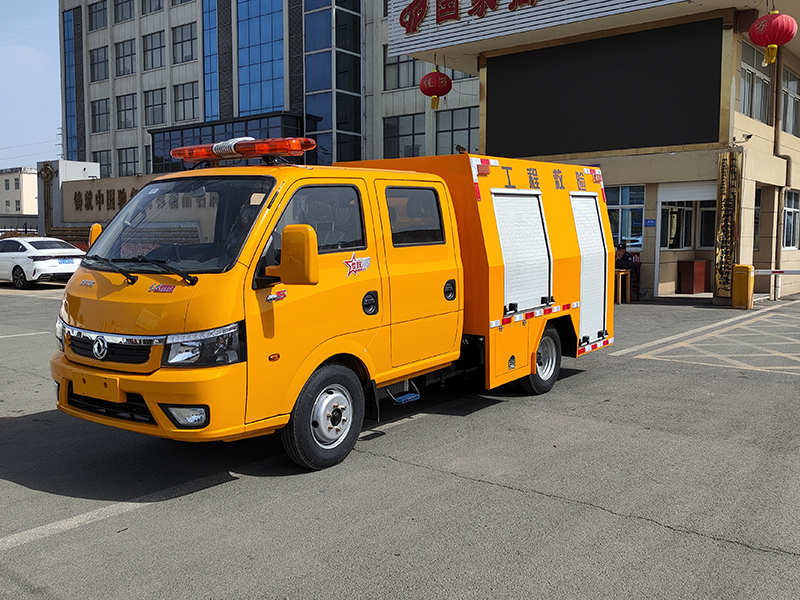 东风途逸救险车