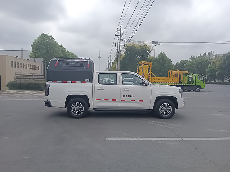 江铃大道型大流量排水抢险车