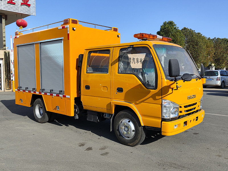 五十铃双排救险车