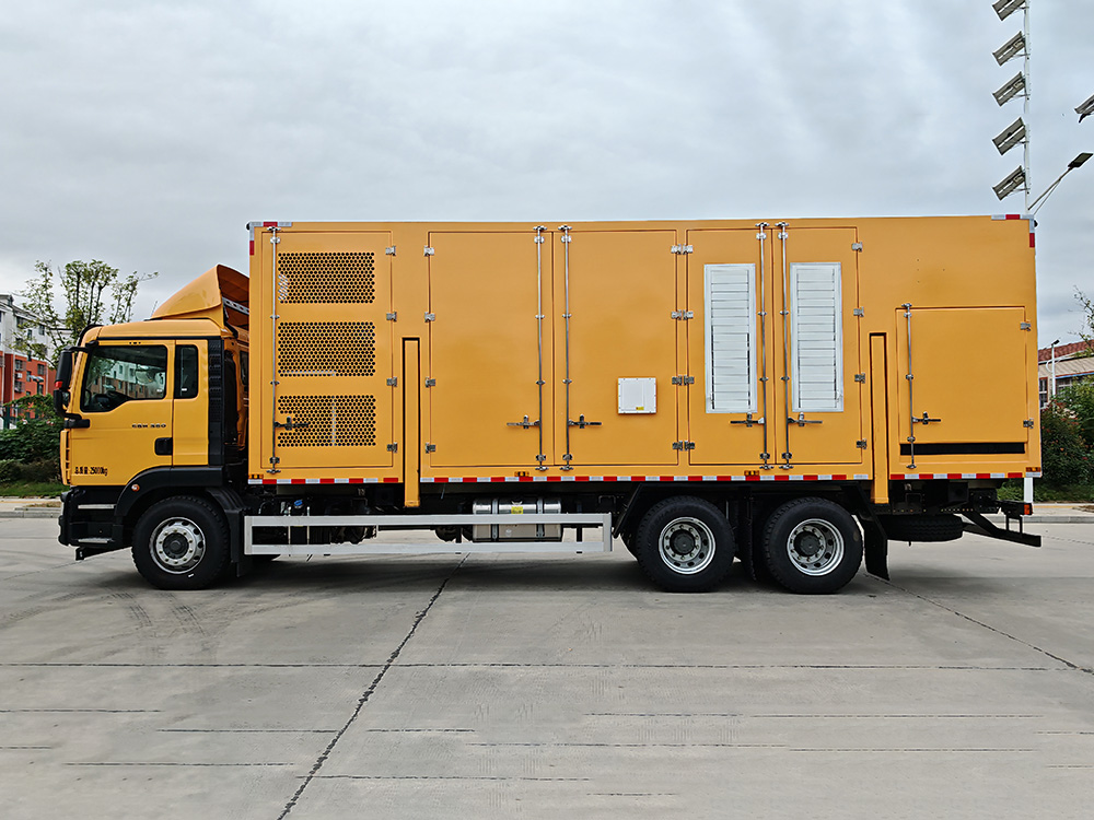 800-1500度电多功能移动储能车